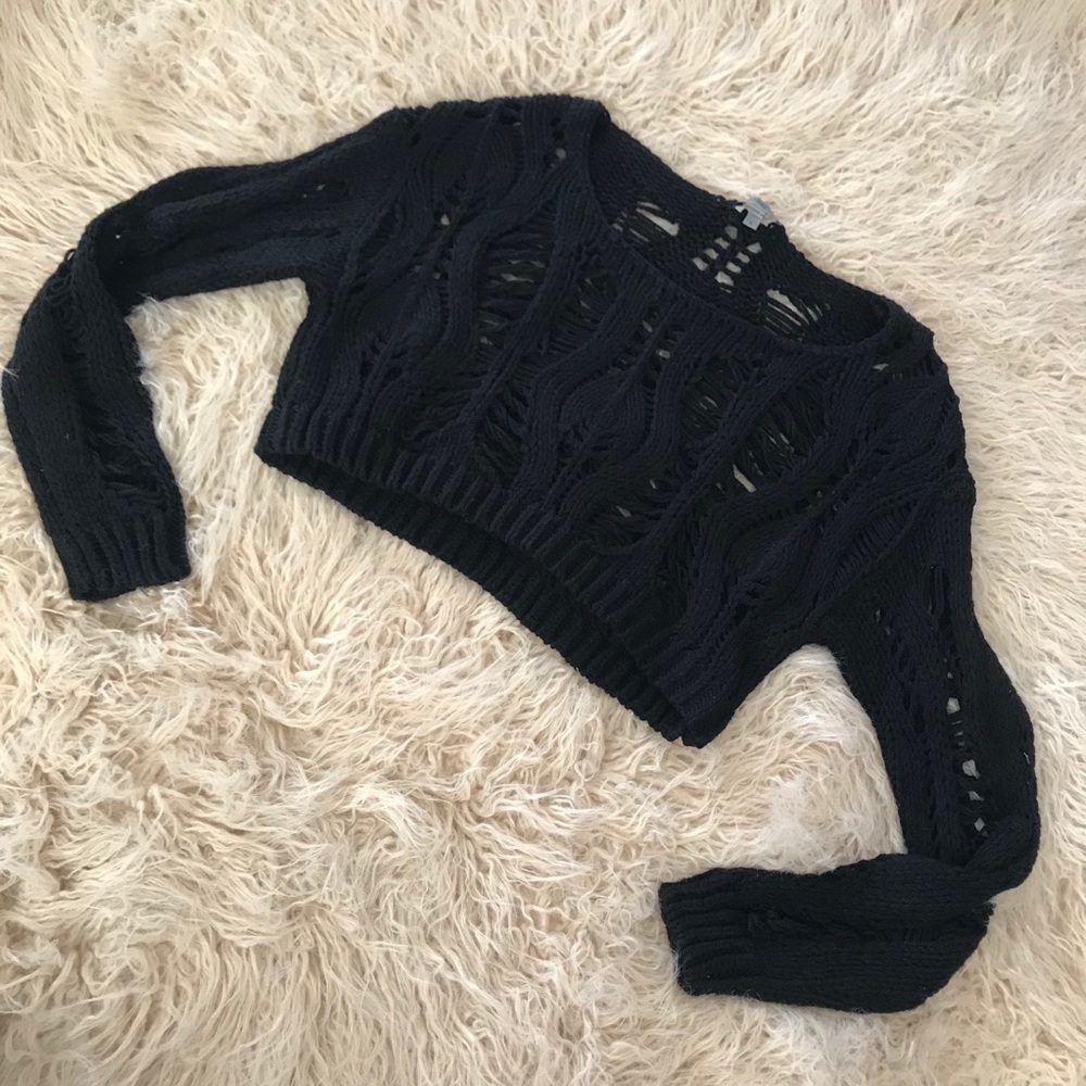 Cropped knit sweater